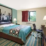 Super 8 By Wyndham Pittsburgh Pa Airport-University Area